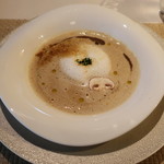 E.Bu.Ri.Ko - 本日のスープ(マッシュルームのポタージュ）
