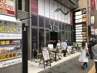 タヴェルナウオキン - お店の手前のエレベーターホールへどうぞ！