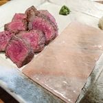 炭火割烹 蔓ききょう - 熟成近江牛もも