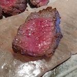 炭火割烹 蔓ききょう - 熟成近江牛もも