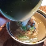 炭火割烹 蔓ききょう - 焼きおにぎり　お茶漬け風