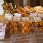 チアアップ - 後ろにあるのがおっきなチャバタです！