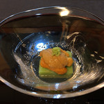御料理 寺沢 - うすい豆豆腐に海胆と山葵