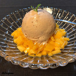 御料理 寺沢 - 宮崎産のﾏﾝｺﾞｰにｲﾁｺﾞの自家製ｱｲｽｸﾘｰﾑ