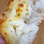 ココロノ ベーカリー - ほれ！チーズがとろとろ～