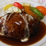 やまぶき - デミグラスハンバーグのお皿