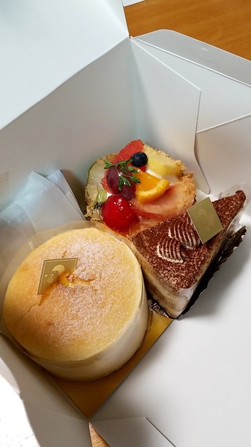パティスリーシンカ Patisserie Sinca 甲東園 ケーキ 食べログ パティスリーシンカ Patisserie Sinca 甲東園 ケーキ 食べログ