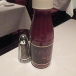 ウルフギャング・ステーキハウス - 卓上調味料