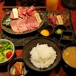 秋田牛玄亭 駅前本店 - 特選ロース定食