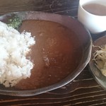 赤い屋根の喫茶店 駅舎 - 