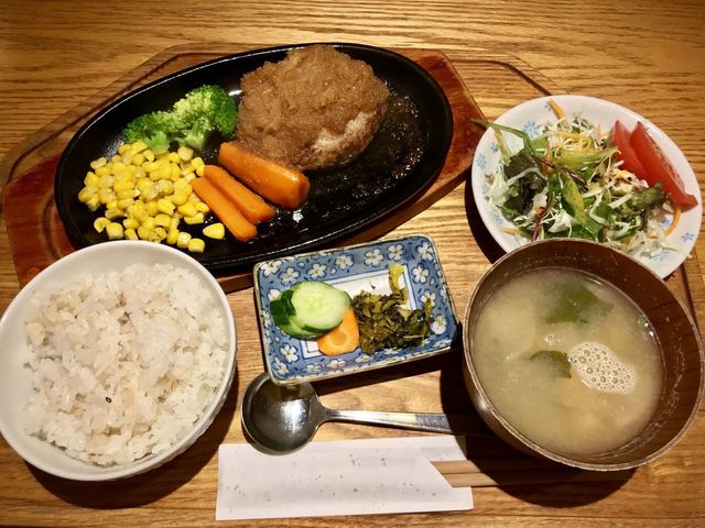 閉店 キッチンよい一日 長尾店 七隈 定食 食堂 食べログ