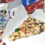 キャプテンフックス・ギャレー - ピッツァ・スモールワールド