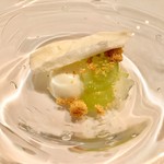 イル プレージョ - シャインマスカットとカルダモン香るパンナコッタ