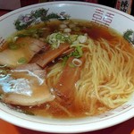 松楽 - 丸鶏スープのラーメン