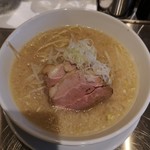 麺ハチイチ/81 NOODLE BAR - 醤油豚骨麺