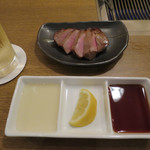 お肉屋 けいすけ 三男坊 - 厚切り牛タン