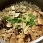 大貫 - 国産松茸の釜飯