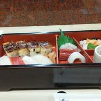 菊水 桜町本店 - 明石菊水のお弁当
