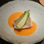 鳴神 - のどぐろのパプリカソース