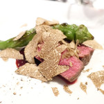 インカント - 熊本赤牛のロースト バローロソース サマートリュフ掛け