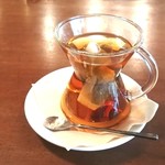 ブリコラージュ ブレッド アンド カンパニー ダイニング・カフェ - 天の上紅茶。20180916　ダージリン系の味わいだそう♪　こちらで初めていただいた紅茶、香り良く、タルティーヌとも良く合っていて、とても楽しめました。(^ー^)b