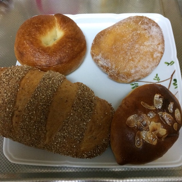近所の行列パン屋さん By 1047fune 石窯パンの店 ゴッホ イシガマパンノミセ ゴッホ 南田辺 パン 食べログ