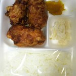 牛島商店 - 唐揚げ弁当(小盛り、ニンニクあり)