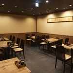 しんぱち食堂 - 2名様用テーブル席