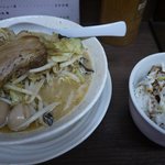 ラーメン 満力 - セットで８００円