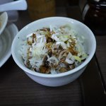 ラーメン 満力 - チャーシュー丼１５０円なのでチャーシューの量はそう期待しないで