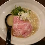 ラーメン翼 - 鶏Wスープ(780円)