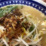 くろいわラーメン - 焦がしネギ