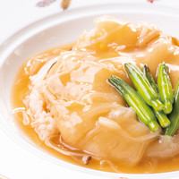 飯店名物フカヒレの姿煮丼