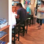 一平食堂 - ⑥カウンター２（こちらは満席）