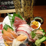 キタノイチバ - 海鮮市場盛り1580円＋税