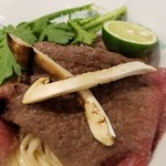 麺屋 六感堂 - 松茸つけ蕎麦（炙り牛添え）