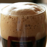 蔵元レストラン せきのいち - 2009/5 蔵ビール スタウト 泡 アップ