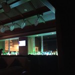 TROPICS Lounge & Bar - 