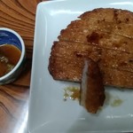 湯っ蔵んど - 揚げたて大判さつま350円。ちょっとカジった。