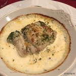 南欧料理　アンジュ - 舌平目のバジリコグラタン