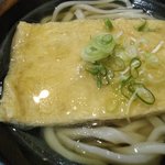 いりこぶ家 - きつねうどん（小・アップ）