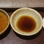 馳走 啐啄一十  - オリジナル調合の醤油
      28年間継ぎ足しのポン酢
      塩(地中海キプロス産)