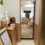 ニワトリカフェ - 店舗入り口