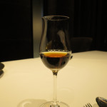 Le FAVORI - ジョルジュ・リニエ　ヴィユー・マール・ド・ブルゴーニュ　リザーヴ