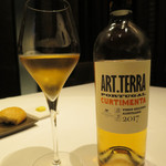 Le FAVORI - カザ・アグリコラ・アレクシャンドレ・フェヴァス　
       　アート・テッラ　クルティメンタ　2017　ポルトガル