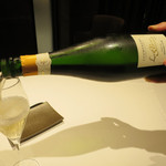 Le FAVORI - ル・ブルン・セルヴネイ メロディ・アン・セー　グラン・クリュ　ブリュット