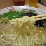 ラーメン浅野 - とんこつラーメン/麺リフト