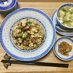 重慶飯店 - 叉焼炒飯
