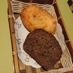 SKAZKA - 黒パン・ピロシキ（ひき肉）