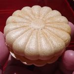 銀座 しのはら - フォアグラとマンゴーの最中